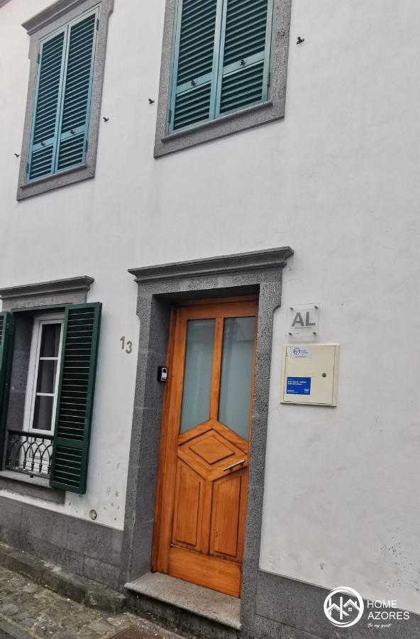 Home Azores - Calheta Suites Downtown Ponta Delgada  Ngoại thất bức ảnh
